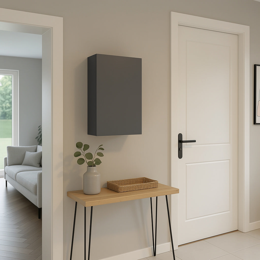 Scatola elettrica bianca "personalizzata"